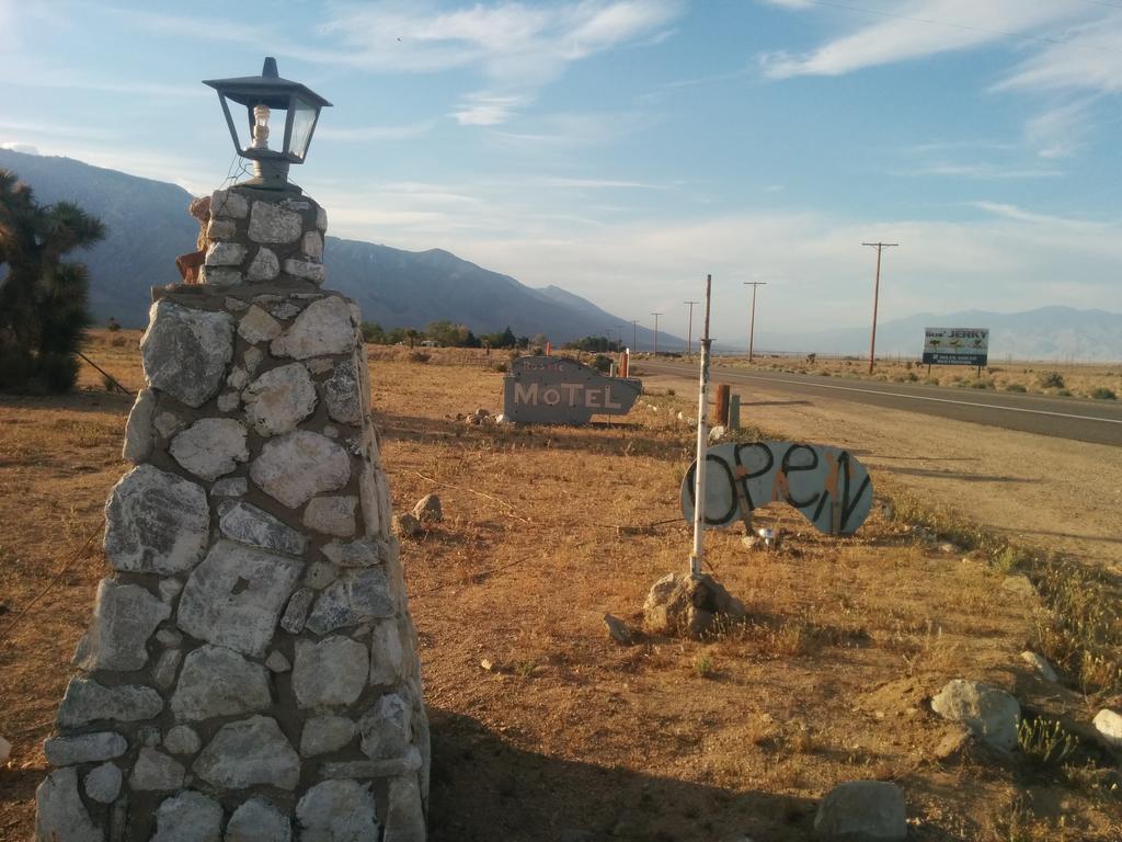 Rustic Oasis Motel Оланча Екстериор снимка