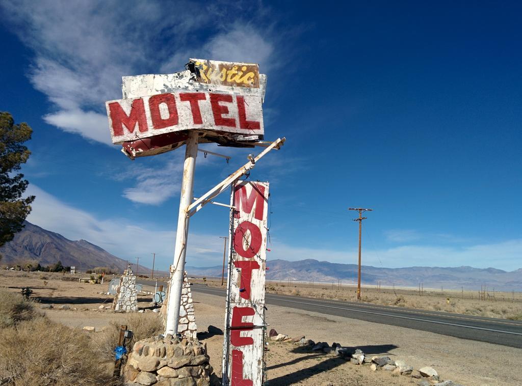 Rustic Oasis Motel Оланча Екстериор снимка
